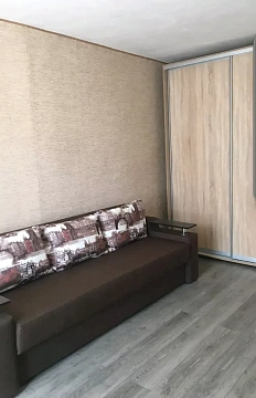 1 room apartments daily Dnipro, Tsentralnyi district, Kurchatova St., 2