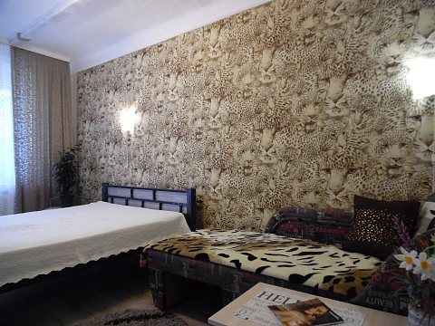 2 rooms apartments daily Khmelnytskyi, Kamyanetskaya St., 82
