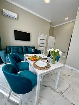 2 rooms apartments daily Ternopil, Bogdana KHmelnitskogo St., 33