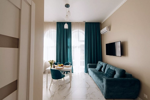 2 rooms apartments daily Ternopil, Bogdana KHmelnitskogo St., 33