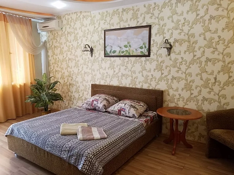 Однокомнатная квартира посуточно в Херсоне, Суворовский район, пр-т Ушакова, 30/1