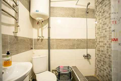 1 room apartments daily Kherson, Suvorovskiy district, Ukrainskaya St., 3