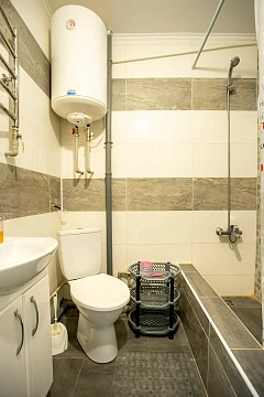 1 room apartments daily Kherson, Suvorovskiy district, Ukrainskaya St., 3