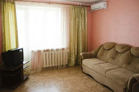 1 room apartments daily Illichivsk (Chornomorsk), Parkovaya St., 34б