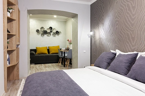 1 room apartments daily Lviv, Galitskiy district, Knyazya Lva St., 2
