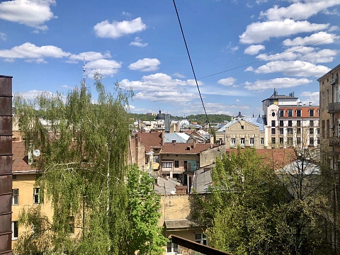 Однокомнатная квартира посуточно в Львове, Галицкий район, пл. Генерала Григоренко, 5
