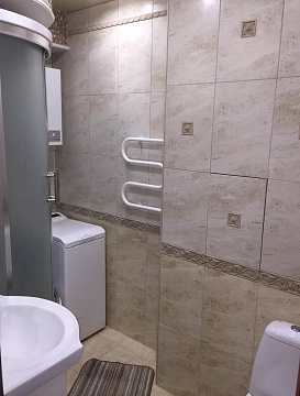 2 rooms apartments daily Kramatorsk, Parkovaya St., 40