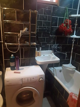 Трехкомнатная квартира посуточно в Краматорске, ул. Ярослава Мудрого, 57/81