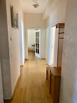 3 rooms apartments daily Uzhhorod, Luchkaya St., 9