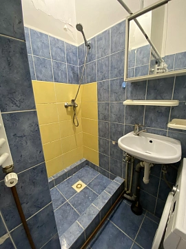 3 rooms apartments daily Uzhhorod, Luchkaya St., 9