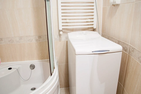 2 rooms apartments daily Uzhhorod, Zankovetskoy St., 6