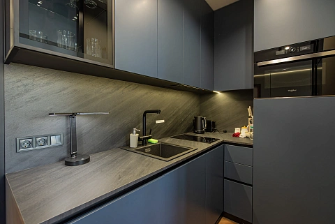 2 rooms apartments daily Kyiv, Shevchenkovskiy district, SHoludenko St., 30