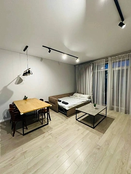 2 rooms apartments daily Uzhhorod, Frantisheka Tikhogo St., 13д