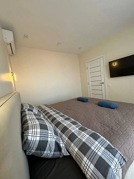 1 room apartments daily Uzhhorod, Frederika SHopena St., 10