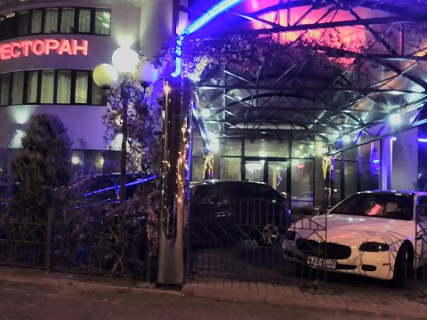 2 rooms apartments daily Kyiv, Desnyanskiy district, Kashtanovaya St., 11