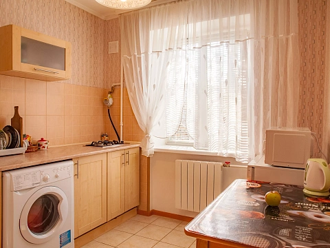 1 room apartments daily Kyiv, Shevchenkovskiy district, Dovnar-Zapolskogo St., 10