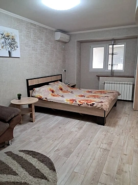1 room apartments daily Kropyvnytskyi (Kirovohrad), Krepostnoj district, Lyubomira Guzara St., 40