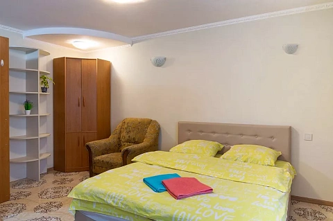 1 room apartments daily Kyiv, Goloseevskiy district, Goloseevskaya St., 3