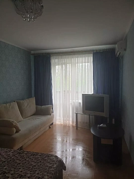 1 room apartments daily Kremenchuk, I. Serdyuka Oktyabrskaya St., 27