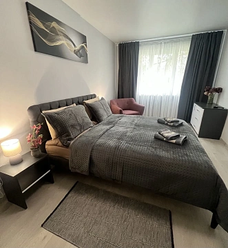 2 rooms apartments daily Chernivtsi, SHevchenkovskiy district, S. Skaldo St., 14