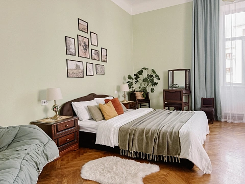 2 rooms apartments daily Chernivtsi, Pervomayskiy district, Turetskaya St., 18