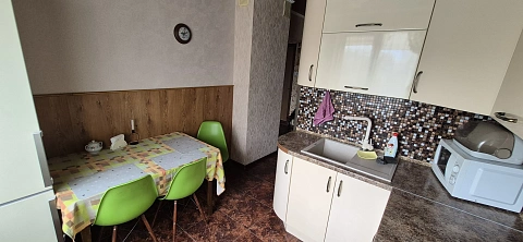 Двухкомнатная квартира посуточно в Сумах, Ковпаковский район, ул. Ильинская, 51в