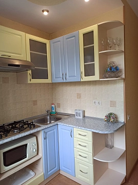 2 rooms apartments daily Sumy, Zarechnyy district, KHolodnoyarskoy Brigady Sumsko-Kievskikh Diviziy St., 36