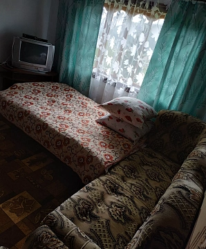 house h daily Yaremche, I. Franko St., 76