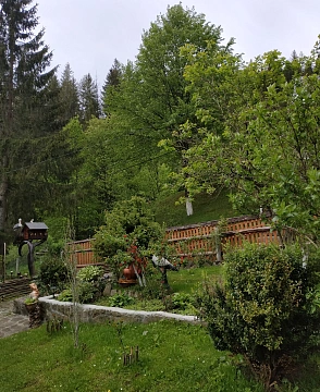 house h daily Yaremche, I. Franko St., 76