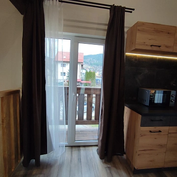house h daily Yaremche, Svobody St., 245а
