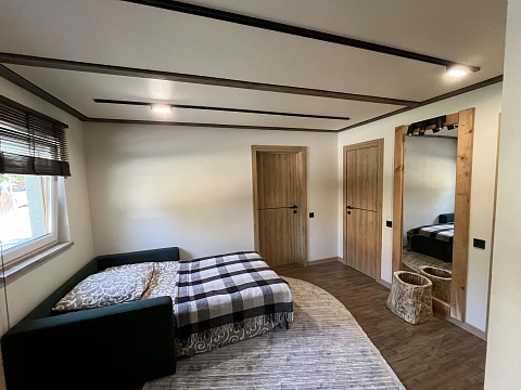 house h daily Yaremche, Svobody St., 245а