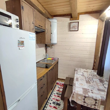 house h daily Yaremche, Svobody St., 247а