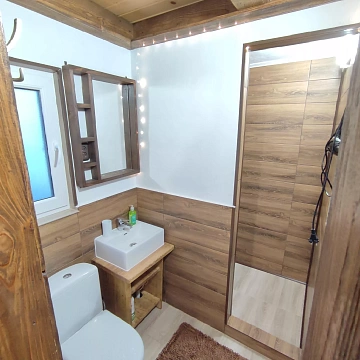 house h daily Yaremche, Svobody St., 247а