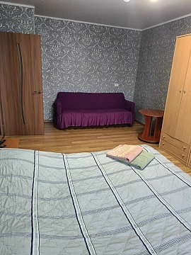 1-кімнатна квартира подобово у Ізмаїлі, вул. Білгород-Дністровська, 151