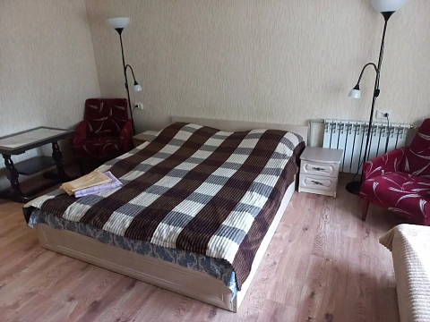 2-кімнатна квартира подобово у Ізмаїлі, вул. Хотинська, 86