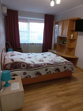 2-кімнатна квартира подобово у Ізмаїлі, вул. Чернишевського, 20