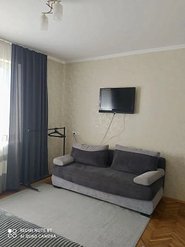 5 rooms apartments appartments daily Berehovo, Legotskogo St., 51