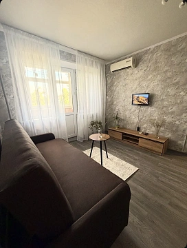 1 room apartments daily Pavlograd, Preobrazhenskaya St., 2