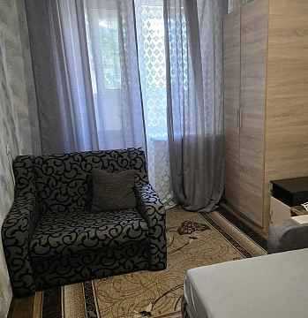 2 rooms apartments daily Pavlograd, TSentralnaya St., 36