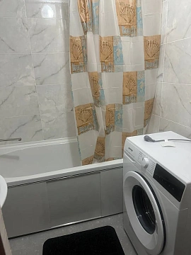 2 rooms apartments daily Pavlograd, TSentralnaya St., 36