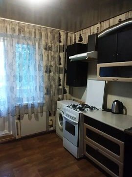 2 rooms apartments daily Pavlograd, Voinovoy St., 12