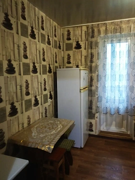 2 rooms apartments daily Pavlograd, Voinovoy St., 12