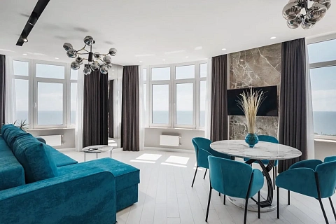 3 rooms apartments daily Odesa, Primorskiy district, Kamanina St., 16а/5