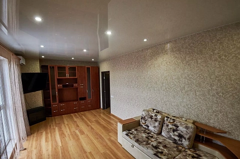 2 rooms apartments daily Poltava, Shevchenkovskij district, Sobornosti St., 60д