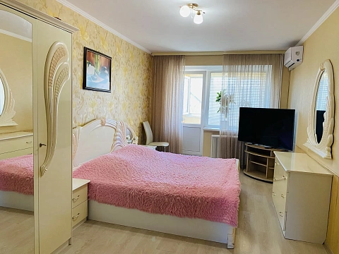 3-кімнатна квартира подобово у Вінниці, Замостянський район, вул. Острозького, 23