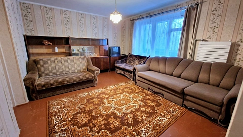 2-кімнатна квартира подобово у Полтаві, Київський район, вул. Капітана Володимира Кісельова , 4