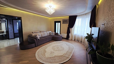 4 room apartments daily Ivano-Frankivsk, Dvorskaya St., 32