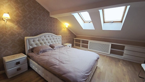 4 room apartments daily Ivano-Frankivsk, Dvorskaya St., 32