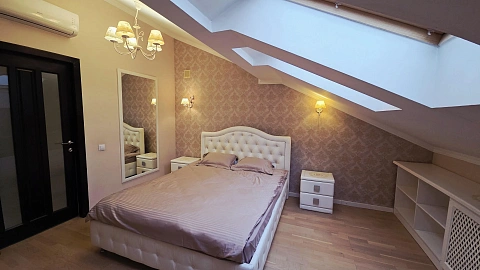 4 room apartments daily Ivano-Frankivsk, Dvorskaya St., 32