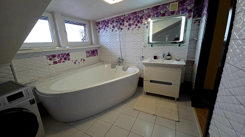 4 room apartments daily Ivano-Frankivsk, Dvorskaya St., 32